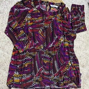 Casual top Sz 1X pattern print stretchy